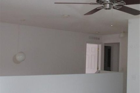 Casa en venta en Davenport, Florida, 4 dormitorios, 280.01 m2 № 2227453 - foto 25