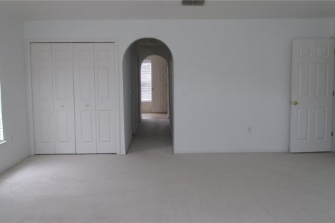 Casa en venta en Davenport, Florida, 4 dormitorios, 280.01 m2 № 2227453 - foto 30
