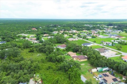 House in North Port, Florida 3 bedrooms, 182.65 sq.m. № 1642987 - photo 7