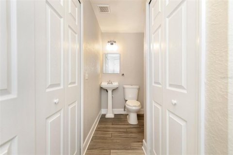 Touwnhouse à vendre à Orlando, Floride: 2 chambres, 99.87 m2 № 2408834 - photo 21