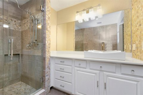 Touwnhouse à vendre à Orlando, Floride: 2 chambres, 99.87 m2 № 2408834 - photo 16