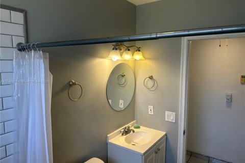 Купить виллу или дом в Майами, Флорида 3 спальни, 130.43м2, № 1495996 - фото 19