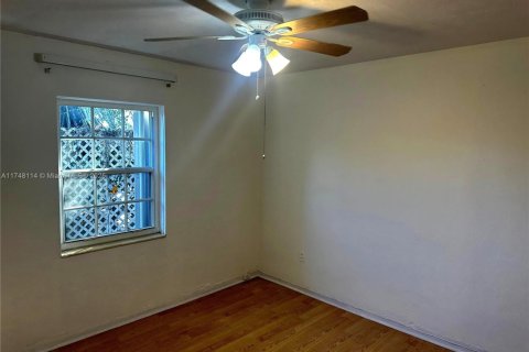 Купить виллу или дом в Майами, Флорида 3 спальни, 130.43м2, № 1495996 - фото 23