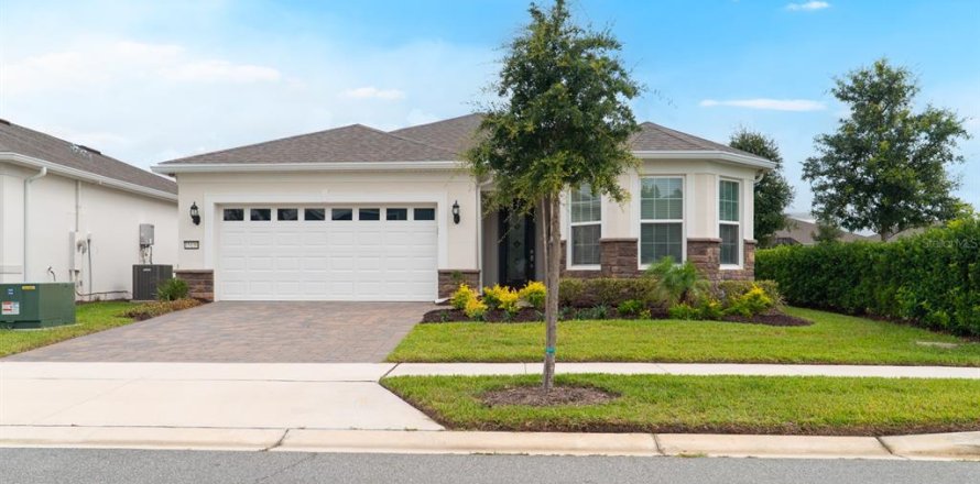 Casa en Winter Garden, Florida 2 dormitorios, 185.8 m2 № 2155936