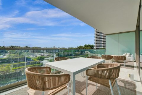 Condo in Bal Harbour, Florida, 1 bedroom  № 1607522 - photo 20