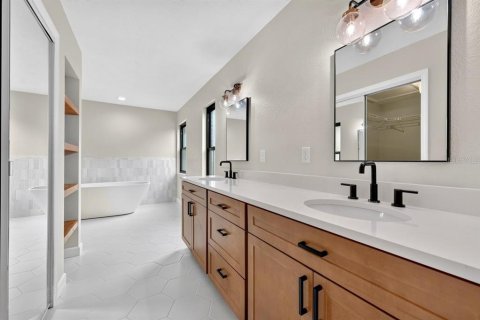 Villa ou maison à vendre à Ormond Beach, Floride: 4 chambres, 229.38 m2 № 2285305 - photo 18