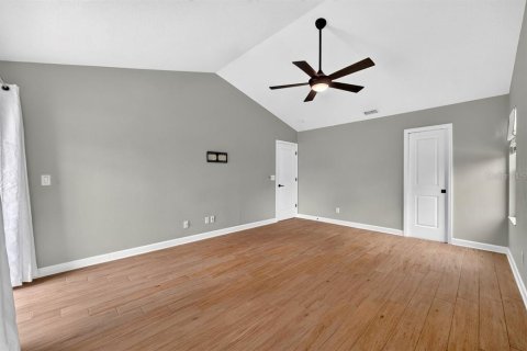 Villa ou maison à vendre à Ormond Beach, Floride: 4 chambres, 229.38 m2 № 2285305 - photo 17