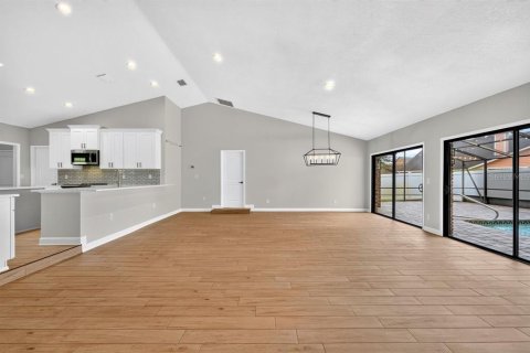 Villa ou maison à vendre à Ormond Beach, Floride: 4 chambres, 229.38 m2 № 2285305 - photo 7