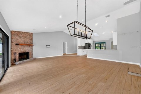 Villa ou maison à vendre à Ormond Beach, Floride: 4 chambres, 229.38 m2 № 2285305 - photo 8