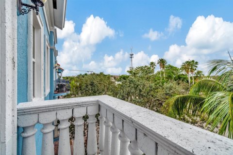 Condominio en venta en Delray Beach, Florida, 2 dormitorios, 99.22 m2 № 1119928 - foto 1