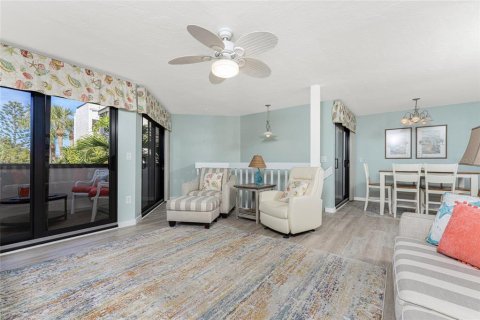 Apartamento en alquiler en Englewood, Florida, 2 dormitorios, 107.77 m2 № 1913728 - foto 9