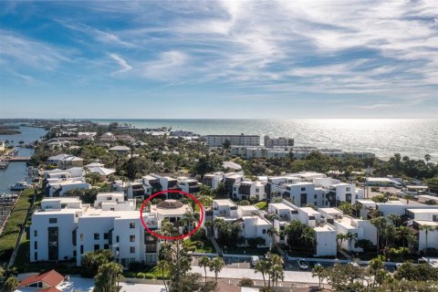 Apartamento en alquiler en Englewood, Florida, 2 dormitorios, 107.77 m2 № 1913728 - foto 3