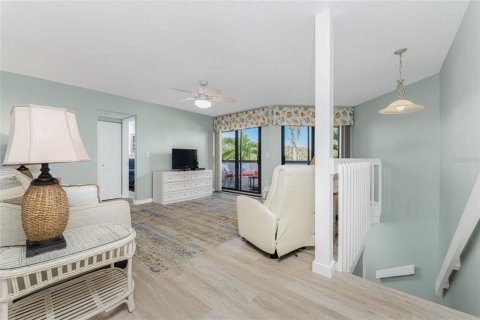 Apartamento en alquiler en Englewood, Florida, 2 dormitorios, 107.77 m2 № 1913728 - foto 11