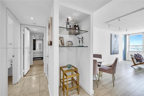 Copropriété à vendre à Miami Beach, Floride: 1 chambre, 95.41 m2 № 1896879 - photo 9