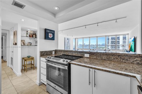 Copropriété à vendre à Miami Beach, Floride: 1 chambre, 95.41 m2 № 1896879 - photo 3