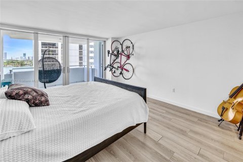 Copropriété à vendre à Miami Beach, Floride: 1 chambre, 95.41 m2 № 1896879 - photo 10
