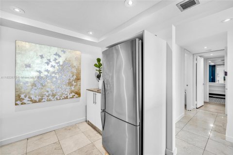 Copropriété à vendre à Miami Beach, Floride: 1 chambre, 95.41 m2 № 1896879 - photo 16