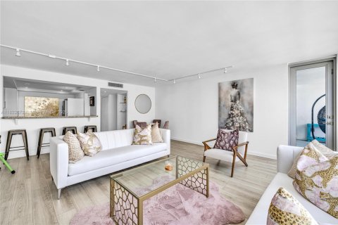 Copropriété à vendre à Miami Beach, Floride: 1 chambre, 95.41 m2 № 1896879 - photo 6