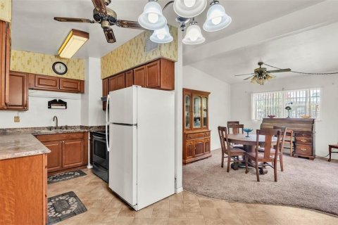 House in Bartow, Florida 3 bedrooms, 107.02 sq.m. № 1796940 - photo 13