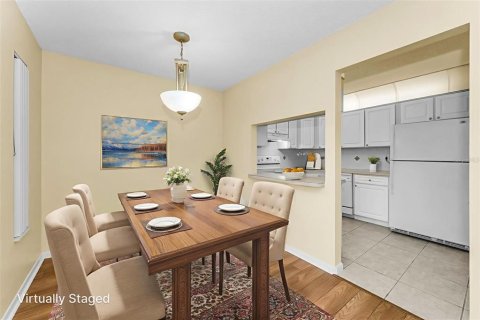 Condo in Palm Harbor, Florida, 1 bedroom  № 1913687 - photo 13