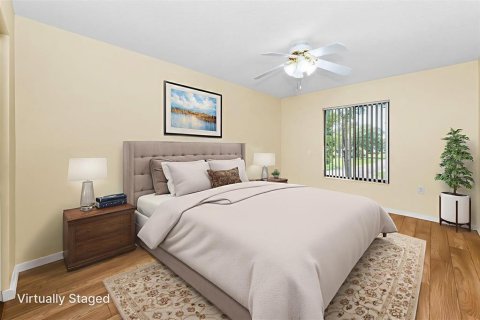 Condo in Palm Harbor, Florida, 1 bedroom  № 1913687 - photo 19