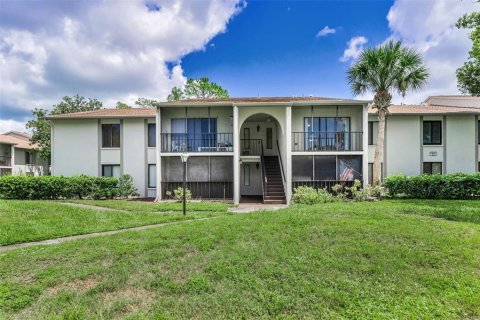 Condo in Palm Harbor, Florida, 1 bedroom  № 1913687 - photo 3