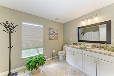 House in Port Charlotte, Florida 3 bedrooms, 154.96 sq.m. № 1675019 - photo 25