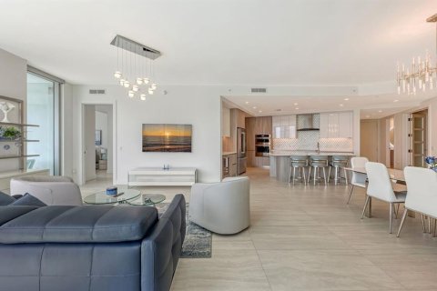 Condo in Sarasota, Florida, 3 bedrooms № 2105015 - photo 17