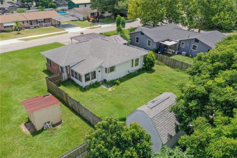 Casa en venta en Winter Haven, Florida, 2 dormitorios, 112.69 m2 № 1853431 - foto 12