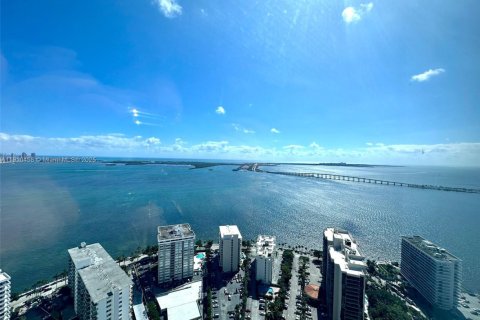 Condominio en Miami, Florida, 3 dormitorios  № 2077620