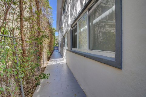 Copropriété à louer à Miami Beach, Floride: 1 chambre, 57.79 m2 № 1938931 - photo 16