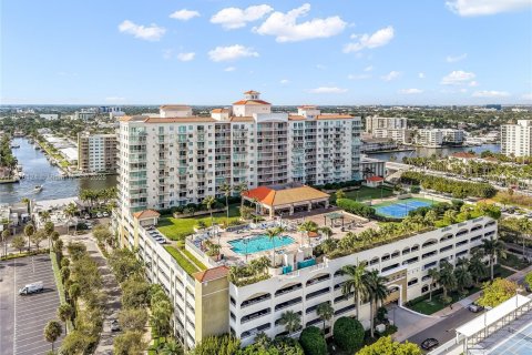 Condominio en venta en Fort Lauderdale, Florida, 1 dormitorio, 75.72 m2 № 1977585 - foto 29