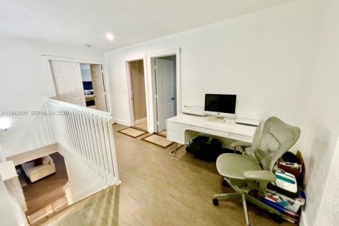 Villa ou maison à vendre à Weston, Floride: 4 chambres, 238.02 m2 № 1999178 - photo 12