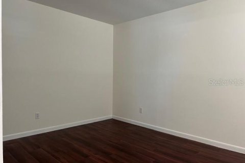 Casa en alquiler en New Port Richey, Florida, 3 dormitorios, 173.91 m2 № 1877116 - foto 12