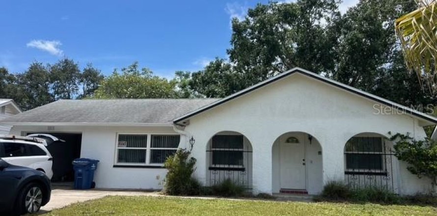 Casa en New Port Richey, Florida 3 dormitorios, 173.91 m2 № 1877116