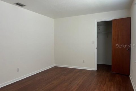 Casa en alquiler en New Port Richey, Florida, 3 dormitorios, 173.91 m2 № 1877116 - foto 11