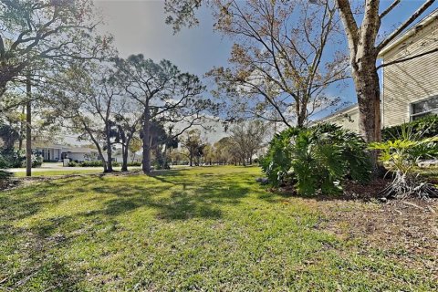 Adosado en venta en Tampa, Florida, 2 dormitorios, 116.31 m2 № 1518683 - foto 11