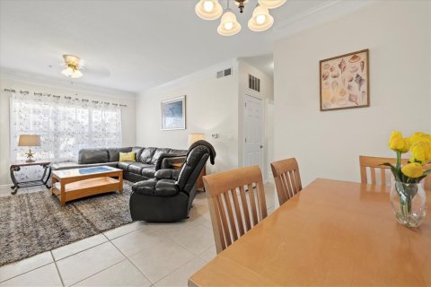 Condo in Bradenton, Florida, 2 bedrooms  № 1906148 - photo 21