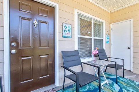 Condo in Bradenton, Florida, 2 bedrooms  № 1906148 - photo 10