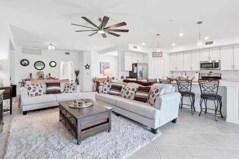 Apartamento en alquiler en Punta Gorda, Florida, 3 dormitorios, 161.74 m2 № 1812992 - foto 22