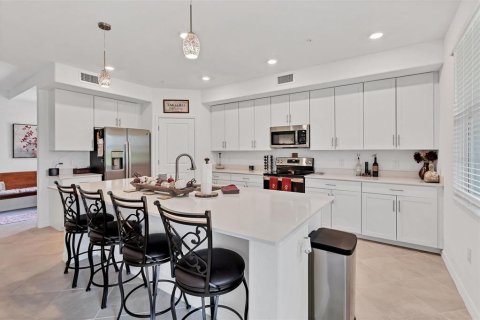 Apartamento en alquiler en Punta Gorda, Florida, 3 dormitorios, 161.74 m2 № 1812992 - foto 5
