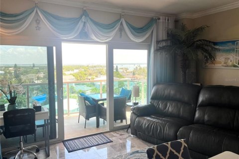 Condo in Clearwater, Florida, 1 bedroom № 2203593 - photo 9