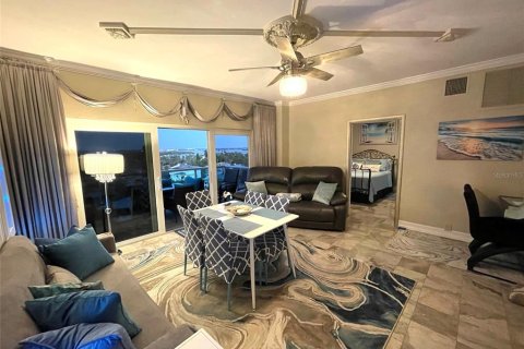 Condo in Clearwater, Florida, 1 bedroom № 2203593 - photo 10