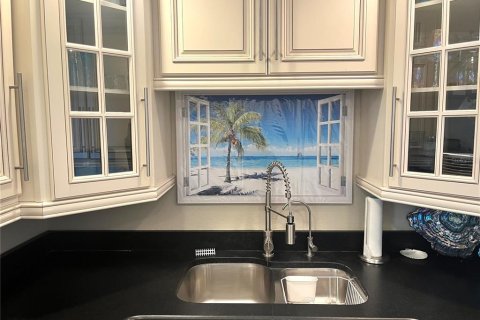 Condo in Clearwater, Florida, 1 bedroom № 2203593 - photo 29