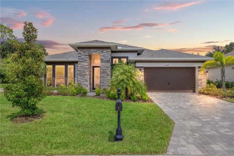 Casa en venta en Dade City, Florida, 3 dormitorios, 249.44 m2 № 1885287 - foto 1