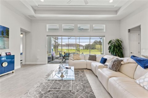 Casa en venta en Dade City, Florida, 3 dormitorios, 249.44 m2 № 1885287 - foto 9