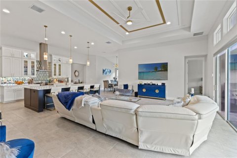 Casa en venta en Dade City, Florida, 3 dormitorios, 249.44 m2 № 1885287 - foto 7
