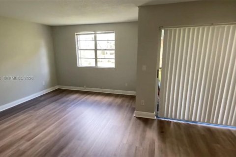 Copropriété à louer à Pompano Beach, Floride: 1 chambre, 72.93 m2 № 2056202 - photo 7