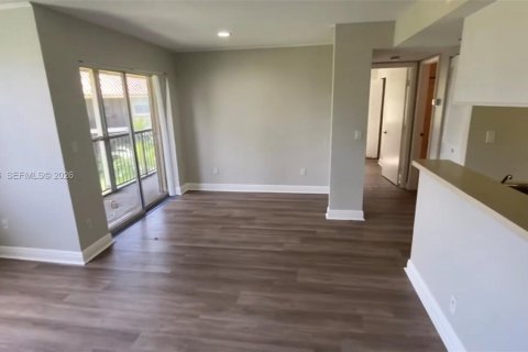 Copropriété à louer à Pompano Beach, Floride: 1 chambre, 72.93 m2 № 2056202 - photo 4