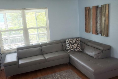 Villa ou maison à vendre à Big Pine Key, Floride: 3 chambres, 115.94 m2 № 2026874 - photo 3